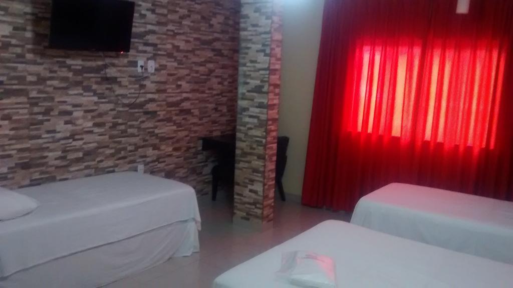 Núcleo Bandeirante Hotel Dois Candangos חדר תמונה